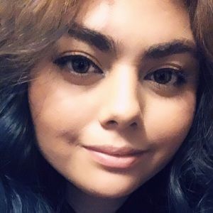 Meet your Posher, Desiree